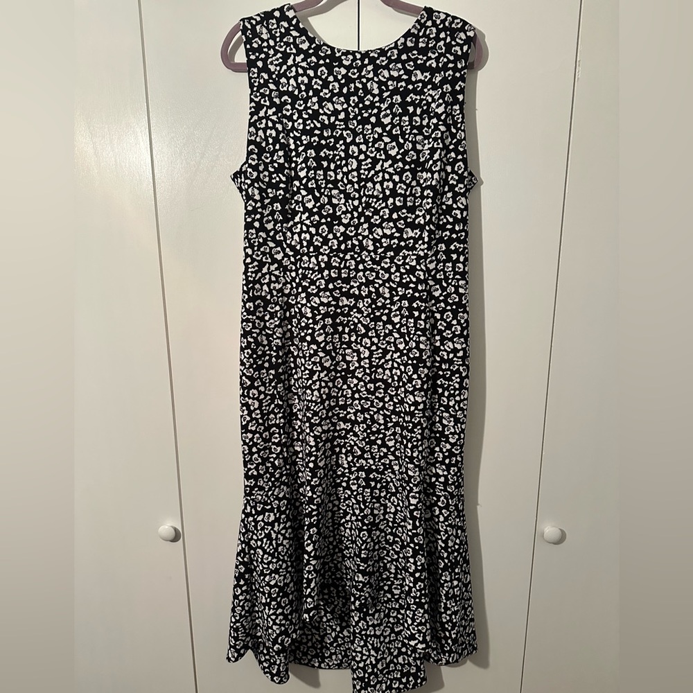 Calvin Klein size 16 dress. Black with floral pattern.